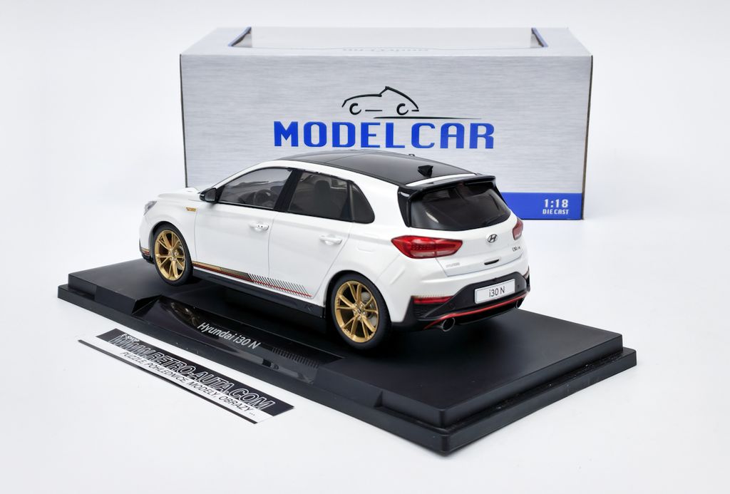 MCG 18376 Hyundai i30 N Limited Edition 2021 weiß metallic Produktbild 20