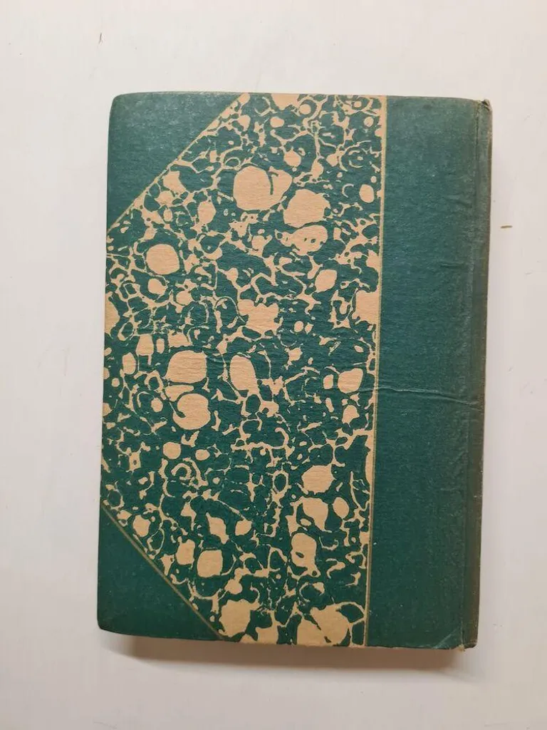 Redécouvrez L'Abbesse de Castro : Une Lecture Fluide et Confortable - 3