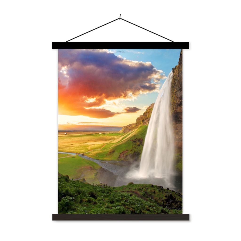 MuchoWow Textilposter Wasserfall - Felsen - Sonnenuntergang - Berge - Orange 120x160 cm mit schwarzem Rahmen - Magnetischer