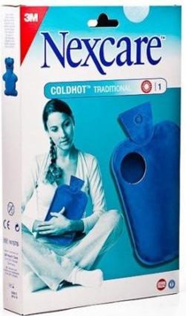 The image shows the retail packaging of a Nexcare ColdHot Traditional hot/cold water bottle.