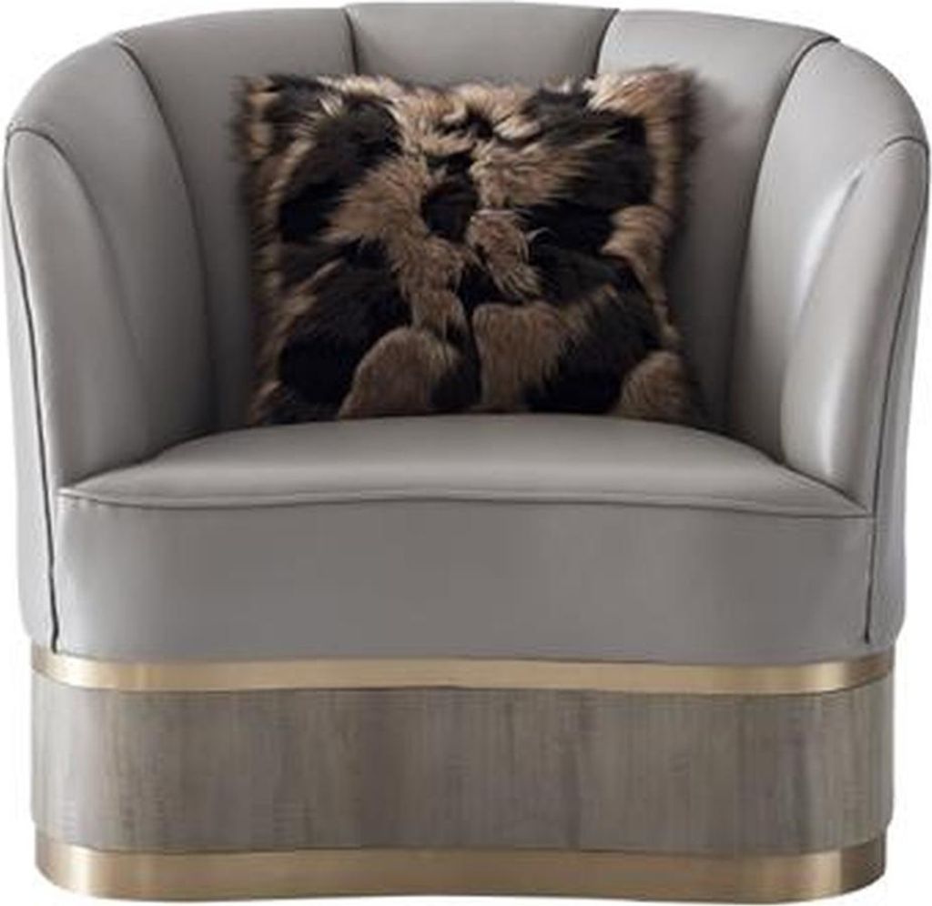 Klassische Designer Couch Polster Sofa Garnitur 3+1+1 Sitzer Couchen Sofas Leder