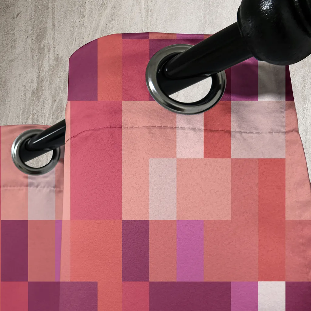Rideau géométrique violet à motifs carrés colorés, finition avec œillets - 2