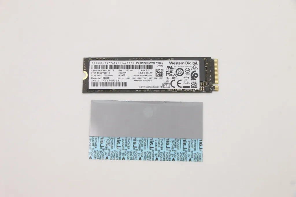 SSD Lenovo 1To SN730 NVMe 5SD0Y69836 pour Booster un PC de Bureau ou Pro