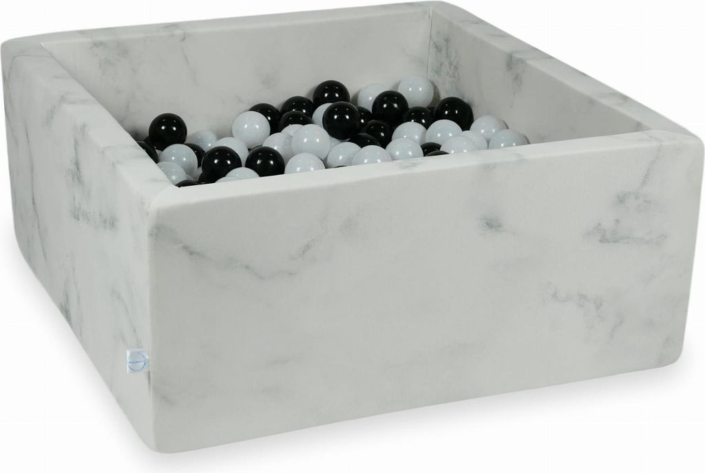Trockenbecken 90x90x40 Marmor mit 400 Bällen: schwarz, weißer Pullover