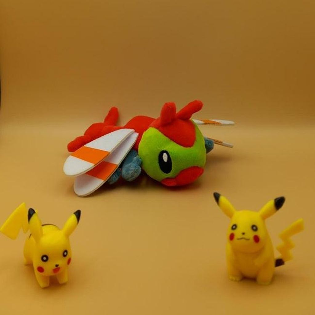 Przytulanka Pokemon Yanma - miękka zabawka 17 cm Zdjęcie produktu 
