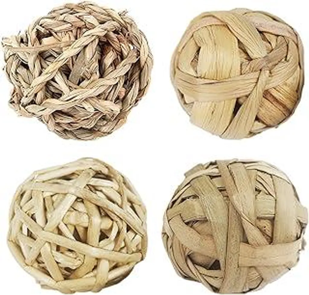 Confezione da 4 palline di erba giocattolo per animali domestici, palline di erba intrecciate a mano, giocattoli rilassanti per animali domestici, favoriscono la masticazione e lo sfregamento dei denti, adatte a conigli, criceti e altri piccoli animali domestici. - 1