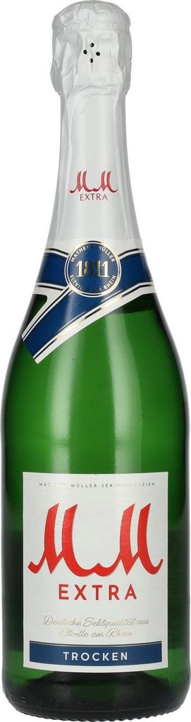 A bottle of MM Extra Sekt Trocken.