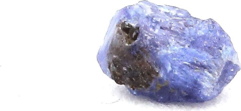 Benitoit 0,640 Karat