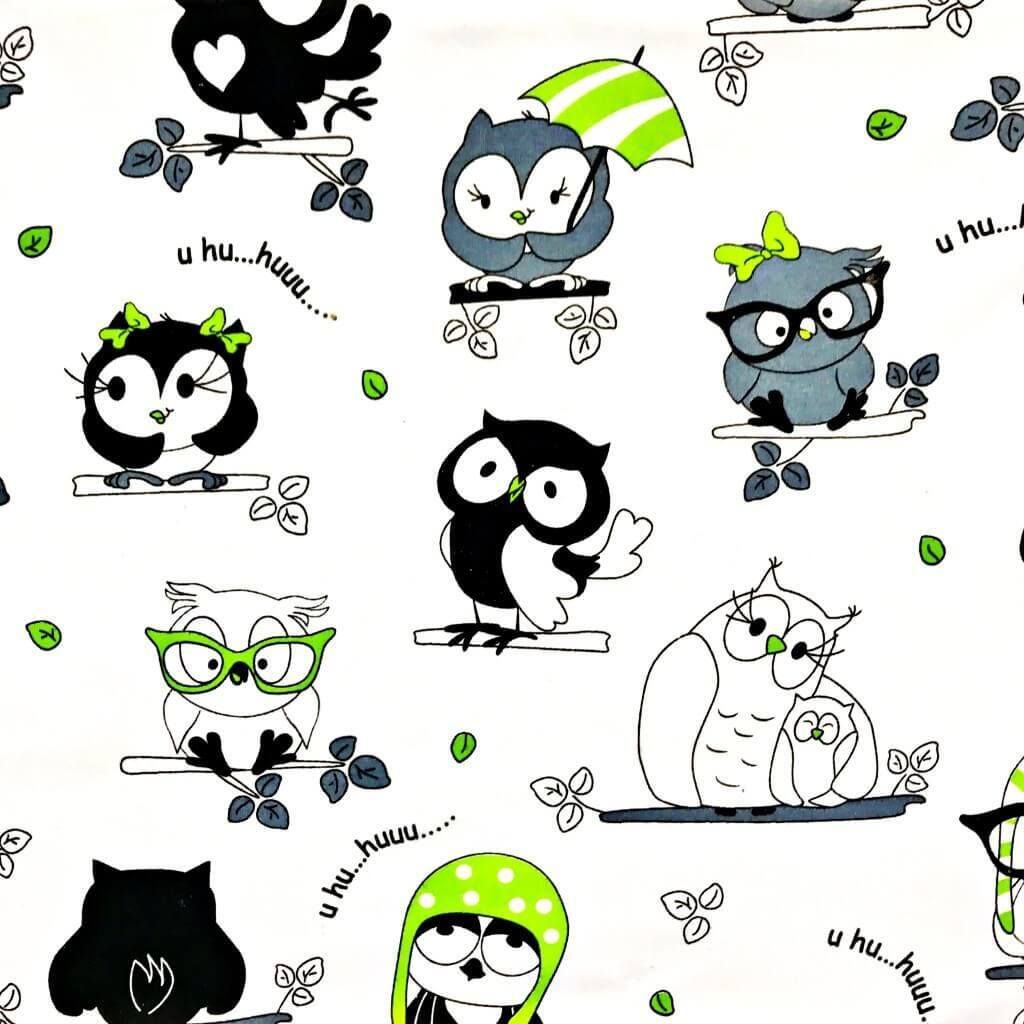 Baumwolle 100% verrückte Eulen mit Grün auf weißem Hintergrund