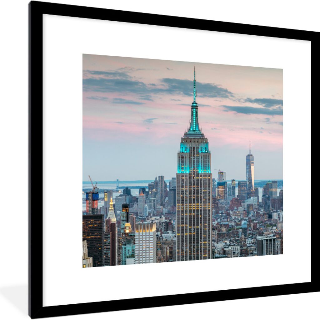 MuchoWow Gerahmtes Poster Das beleuchtete Empire State Building in New York 40x40 cm - Poster mit Schwarzem Bilderrahmen Wandposter Rahmen Foto B...