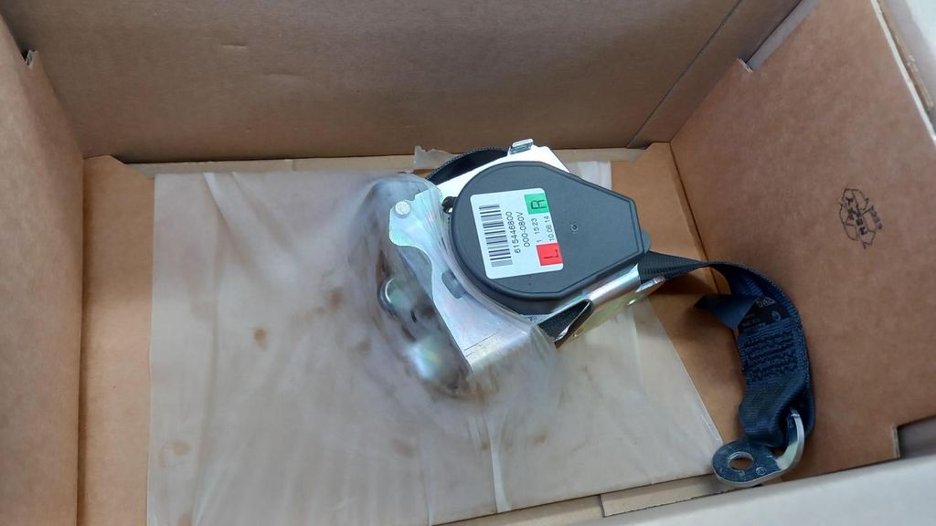 Original SKODA Superb 3T Sicherheitsgurt schwarz hinten 3T0857447RAA