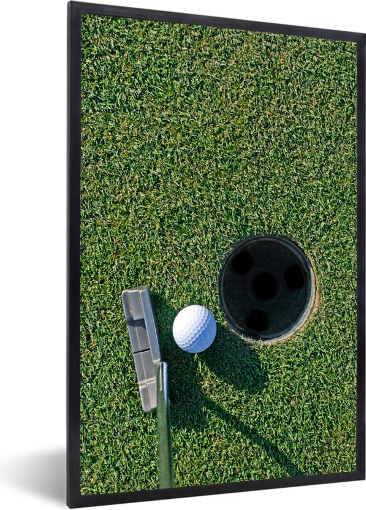 MuchoWow Gerahmtes Poster Ein Putter ist ein Schlag beim Golf 40x60 cm - Poster mit Schwarzem Bilderrahmen Wandposter Rahmen Foto Bilder - Papier...