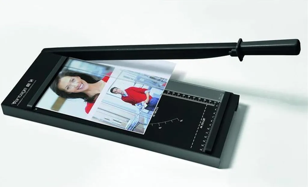 Cisailles à levier Vantage Vantage 10 pour découpe nette de tôle