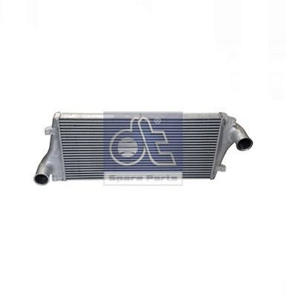 DT Spare Parts 2.15771 Ladeluftkühler LLK für VOLVO B12 Turbo Intercooler