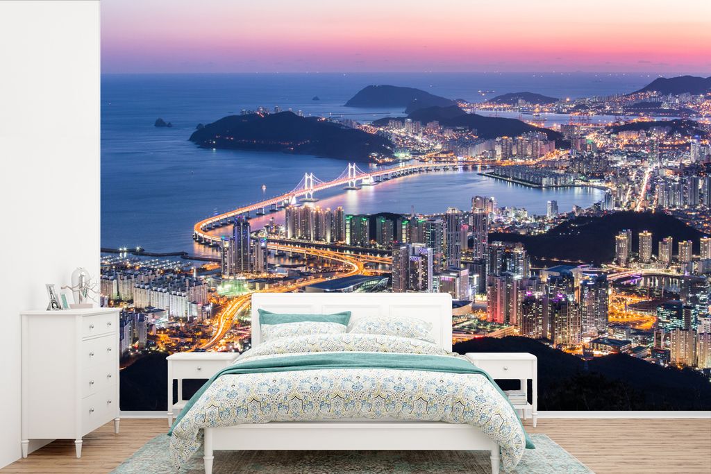 MuchoWow Fototapete für Wohnzimmer oder Schlafzimmer Wandtapete Vinyl Motivtapete Blick auf ein beleuchtetes Busan in Südkorea - 360x240 cm - V...