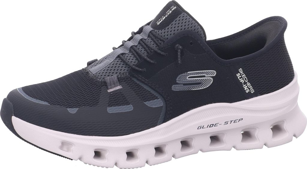 A single black Skechers Glide-Step Pro shoe is shown against a white background.