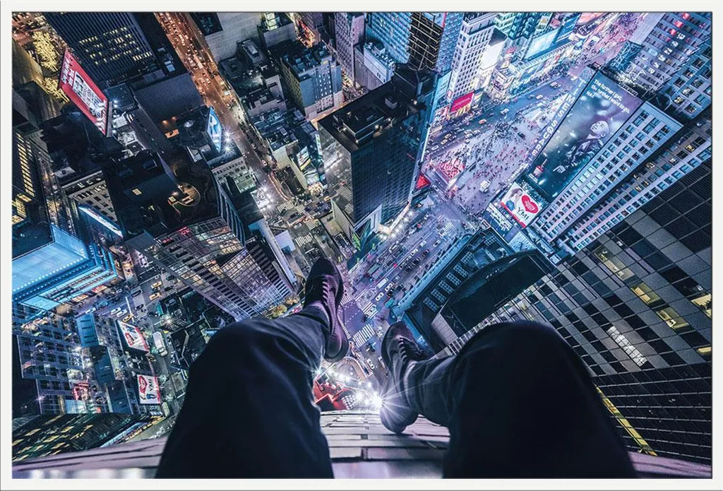 Tableau New York Times Square encadré blanc Shinsuke déco murale moderne