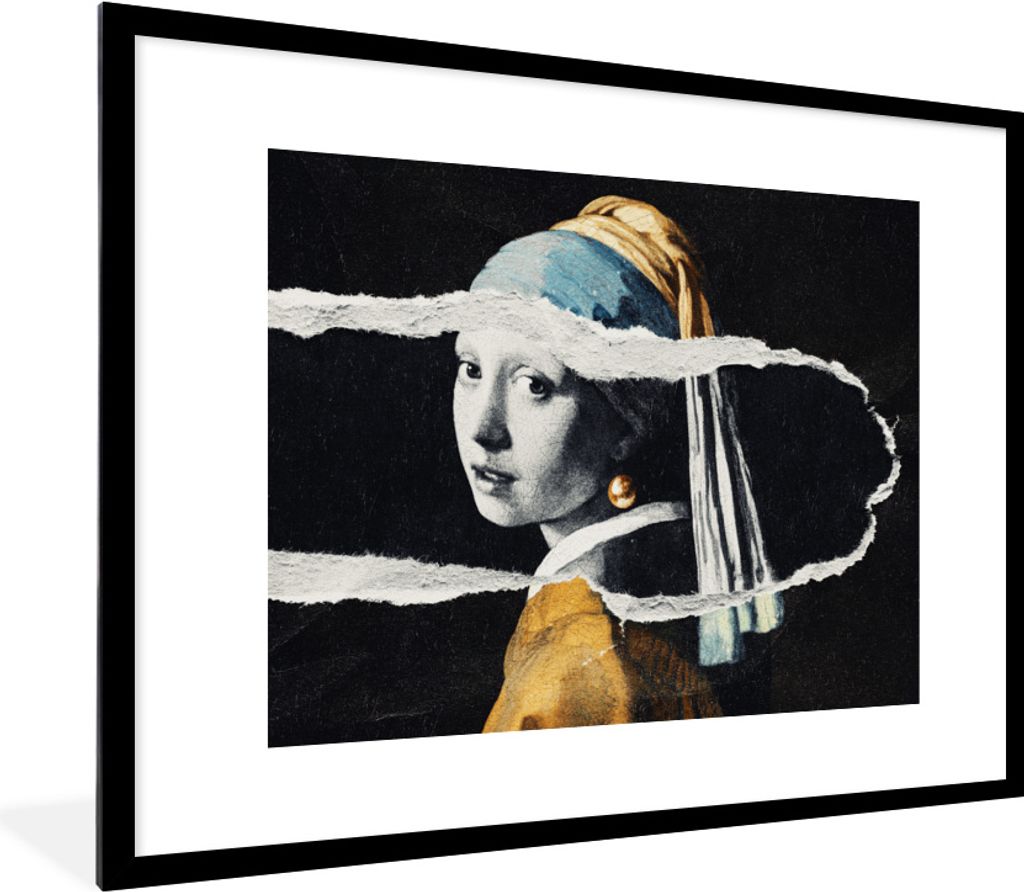 MuchoWow Gerahmtes Poster Mädchen mit Perlenohrring - Gold - Schwarz - Weiß 80x60 cm - Poster mit Schwarzem Bilderrahmen Wandposter Rahmen Foto...