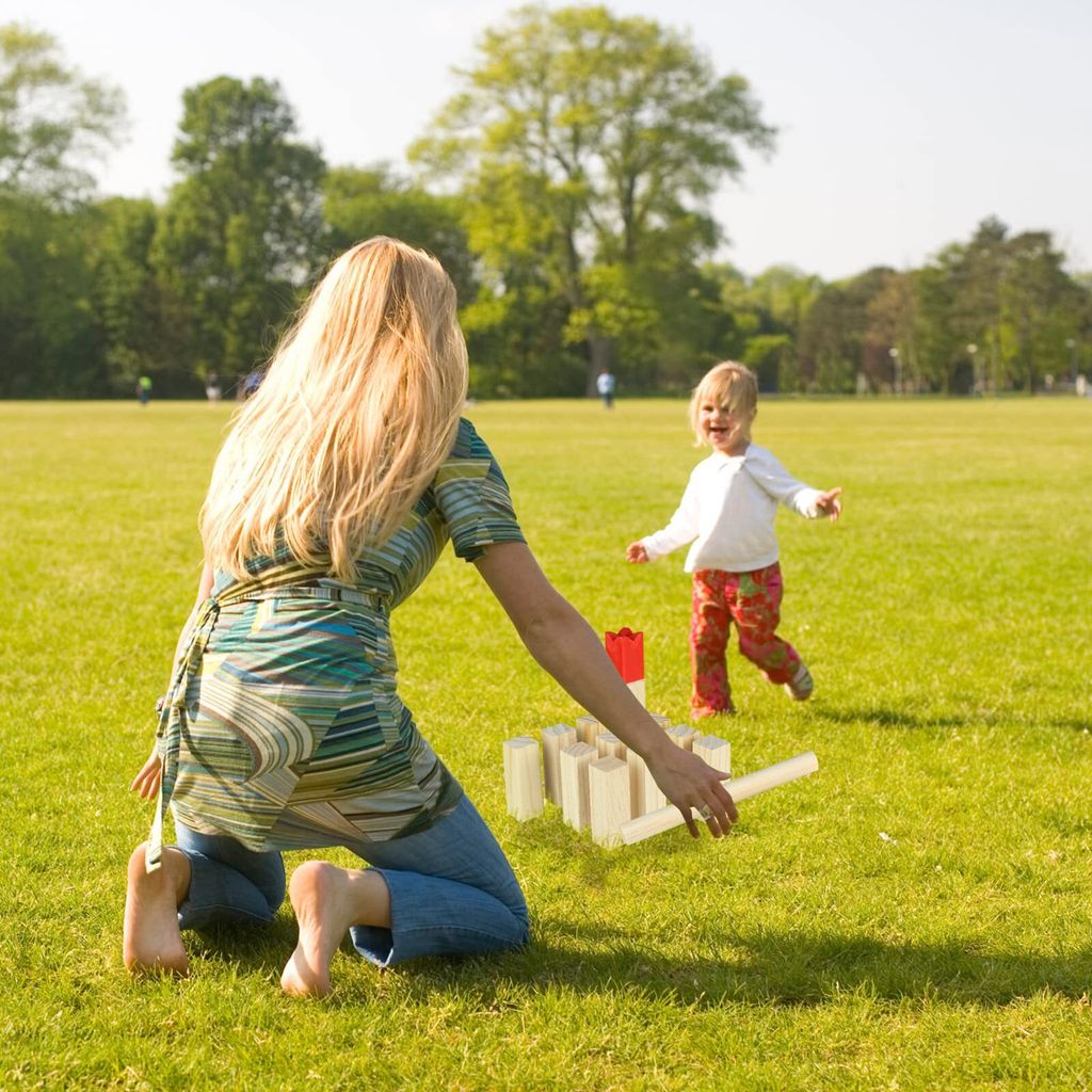 TRMLBE Kubb Wikingerspiel Schachspiel Holz mit Wetterfester Produktbild 8