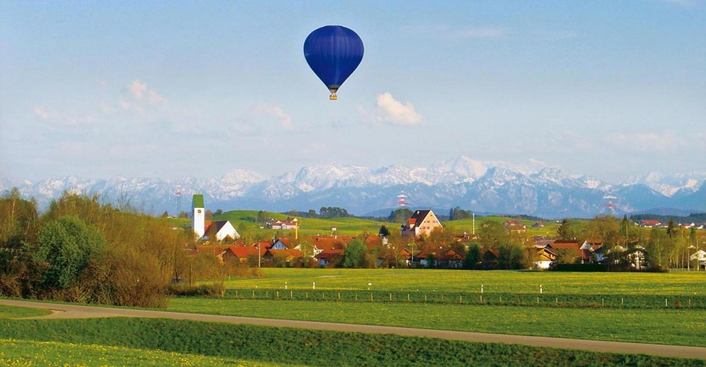 mydays Alpenüberquerung im Heißluftballon Oy-Mittelberg; Erlebnis verschenken oder selbst erleben; Gutschein für 1 Person(en)