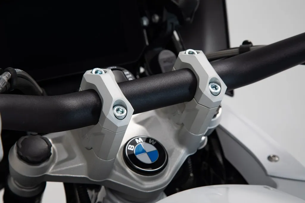 Paire de rehausses de guidon moto 40mm argent pour BMW R1250GS et R1200GS