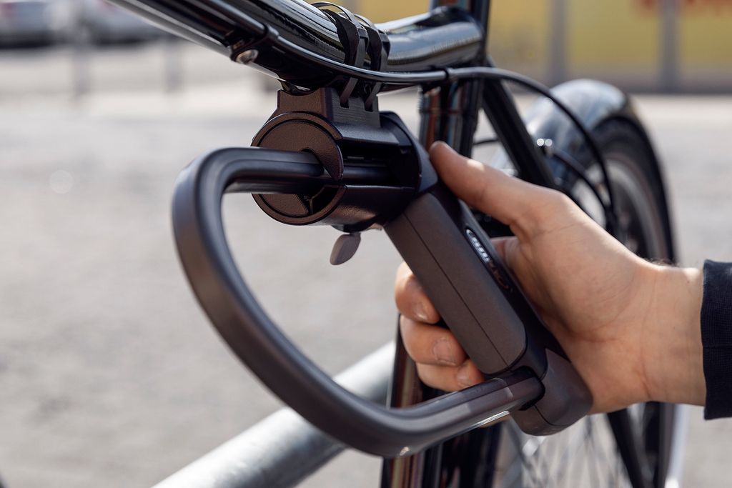 ABUS Bügelschloss Granit XPlus 540 + SH B-Halterung - Fahrradschloss mit XPlus Zylinder als Manipulationsschutz - ABUS-Sicherheitslevel 15 - 230 m...