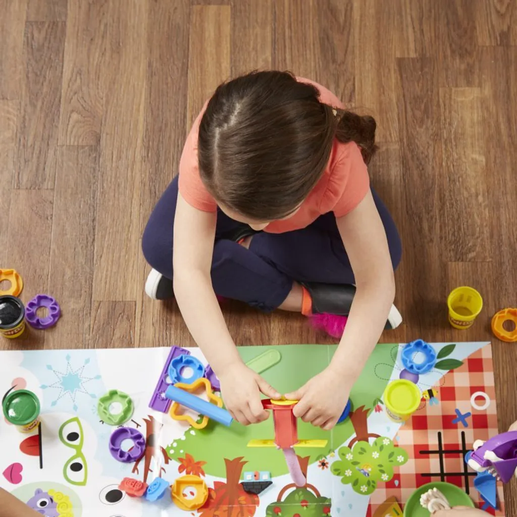 Play-Doh Mega Party Mat E2542 : 10 Pots de Couleurs et Tapis Géant - 6