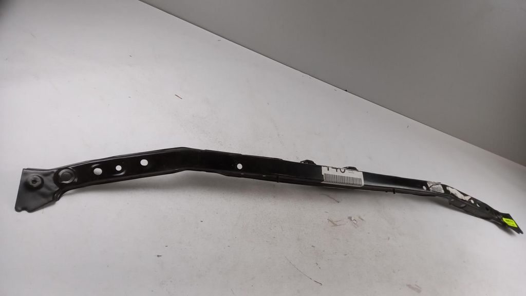 Original NISSAN Almera (N15) Kühlerlagerung 625100M000