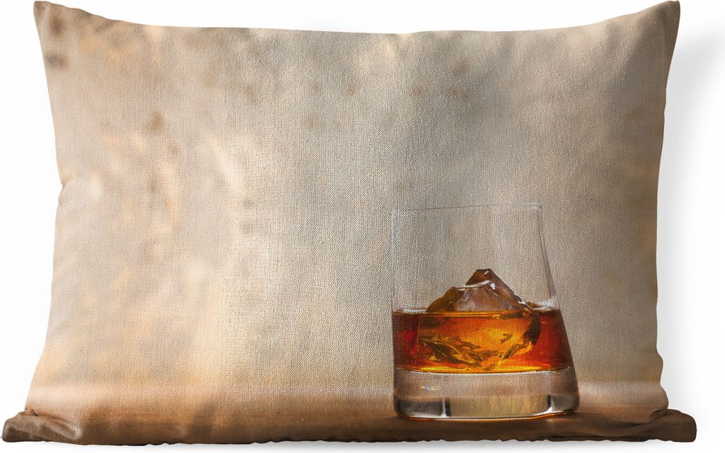 MuchoWow® Outdoor Kissen - Whisky auf hellem Hintergrund - Produktbild 