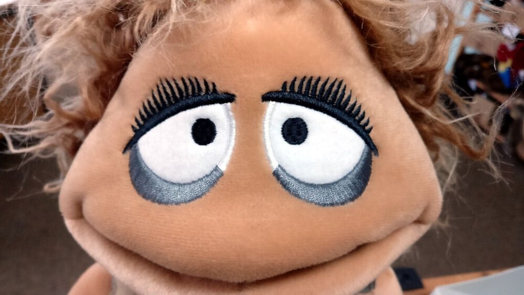 Living Puppets Handpuppe "Traudl" Handpuppe Kaufland.de
