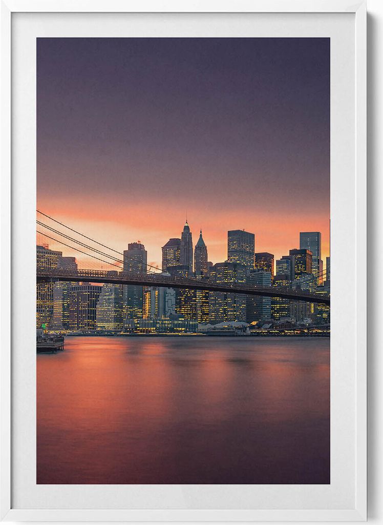 New Yorker East River– Wandbild mit Rahmen – Gerahmtes Bild – Wanddekoration – 70x100 cm – Weiß Rahmen