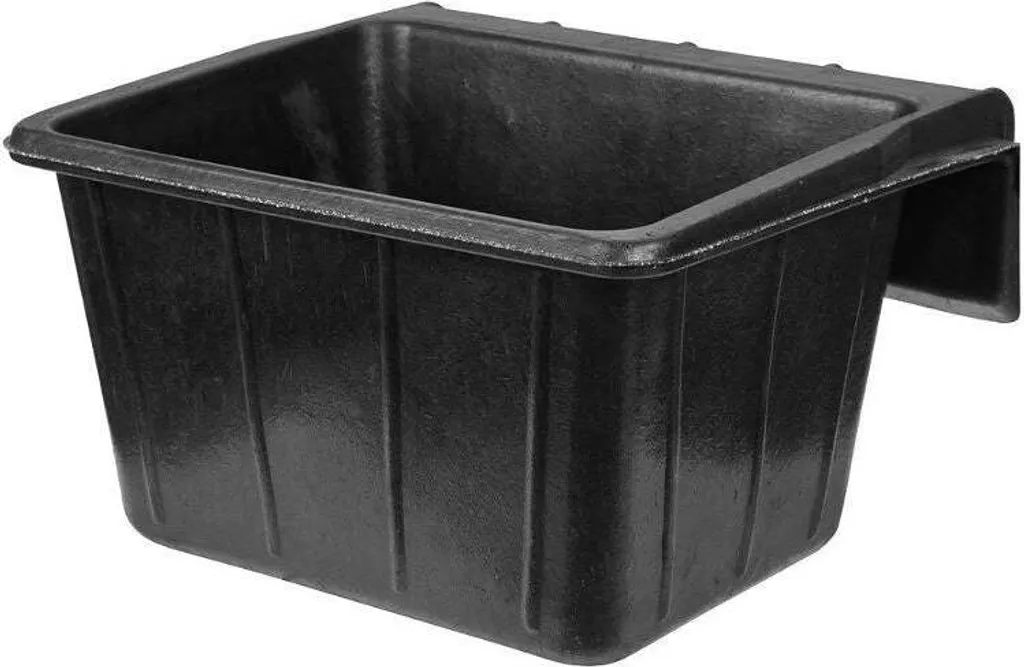 Mangiatoia per Cavalli in Gomma 25L Nera | Sicurezza e Alta Resistenza