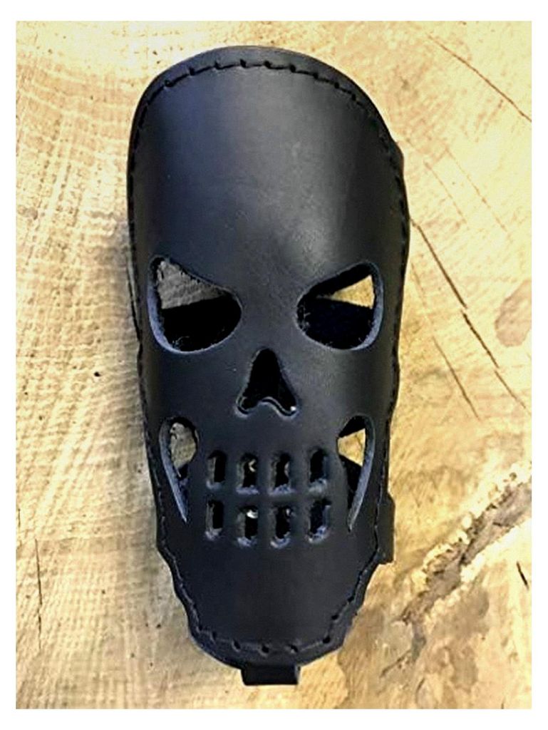 Flaschenhalter Skull schwarz für Harley Davidson Leder Heritage Street Bob Fat Bob Low Rider