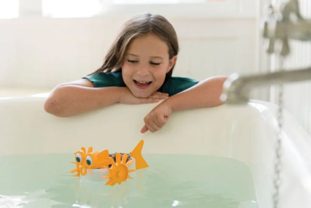 Robot à eau pour entretien de pelouse : la solution pour vos vacances - 3