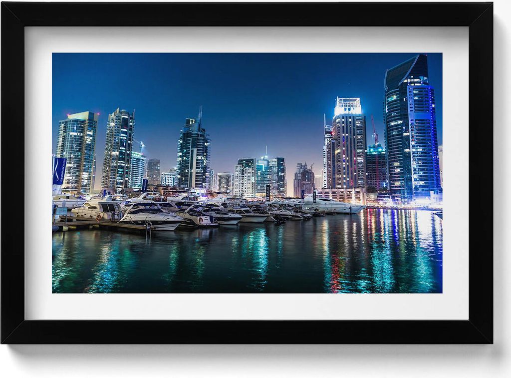 Boote in der nächtlichen Stadt– Wandbild mit Rahmen – Gerahmtes Bild – Wanddekoration – 30x20 cm – Schwarz Rahmen
