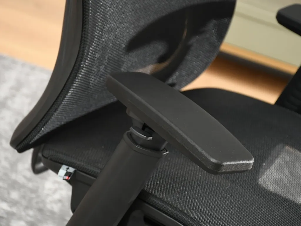 Chaise de bureau DELMY noir ergonomique - Siège confortable à roulettes - 11