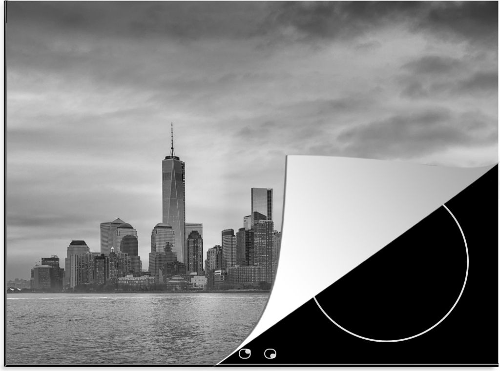 KitchenYeah Herdabdeckplatte Manhattan New York in schwarz und weiß , 71x52cm, Küche Deko, Glaskeramikkochfeld Herdabdeckung, Abdeckplatte fùr...