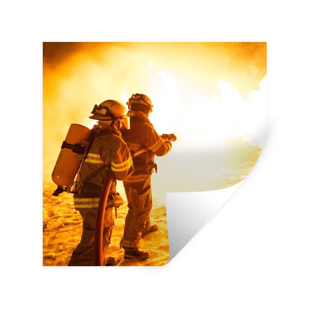 MuchoWow Wandtattoo Wandsticker Wandaufkleber Feuerwehrleute bei der Übung 30x30 cm Selbstklebend und Repositionierbar - Repositionierbar - Wass...