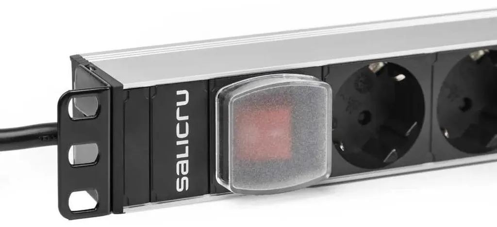 Unité PDU Salicru SPS 8F avec 8 Sorties Schuko et Châssis Aluminium