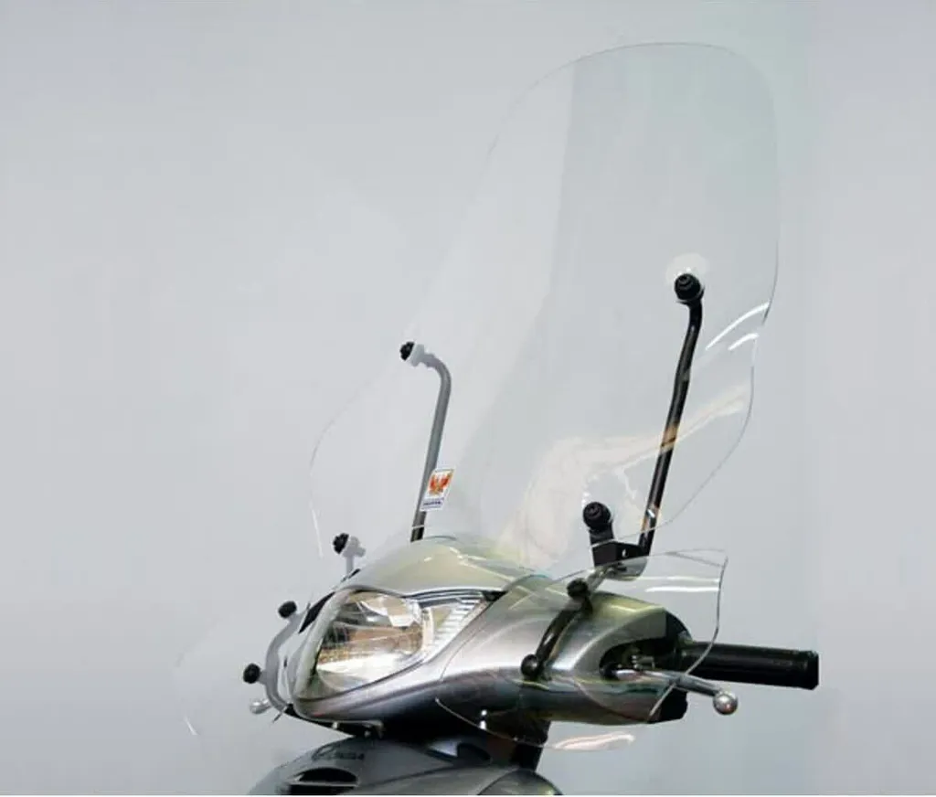 Pare-brise interchangeable ISOTTA pour moto HONDA dimensions 595x650mm
