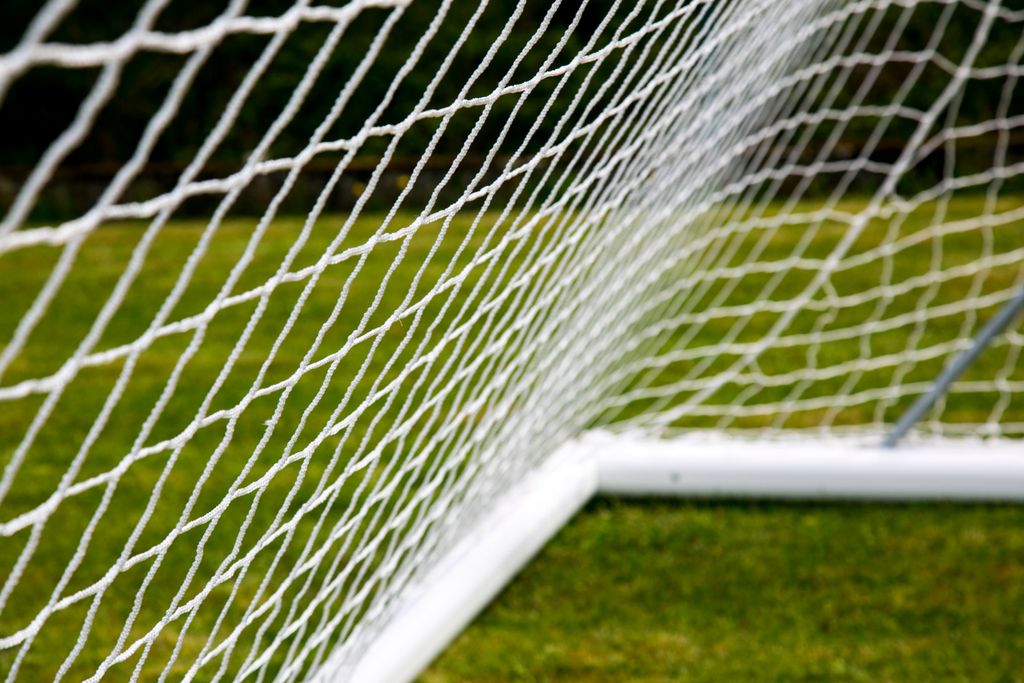 Fußballnetz Clubs 7.32 x 2.44 x 0.8 x 2 m - 3mm - Perfekt für das Training - Weiß