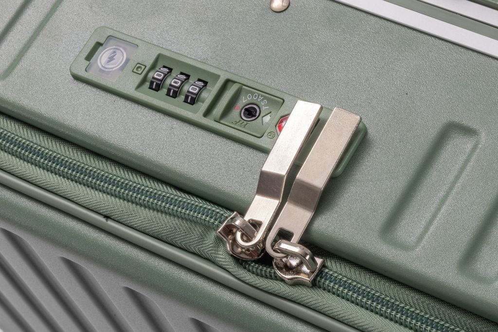 Travelhouse Roma Handgep ck Koffer Mit USB Kaufland de travelhouse-roma-handgep-ck-koffer-mit-usb-kaufland-de