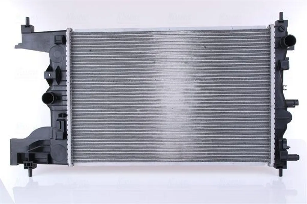 Radiateur Moteur NISSENS 616903 OE 13267651 pour Chevrolet Cruze Essence