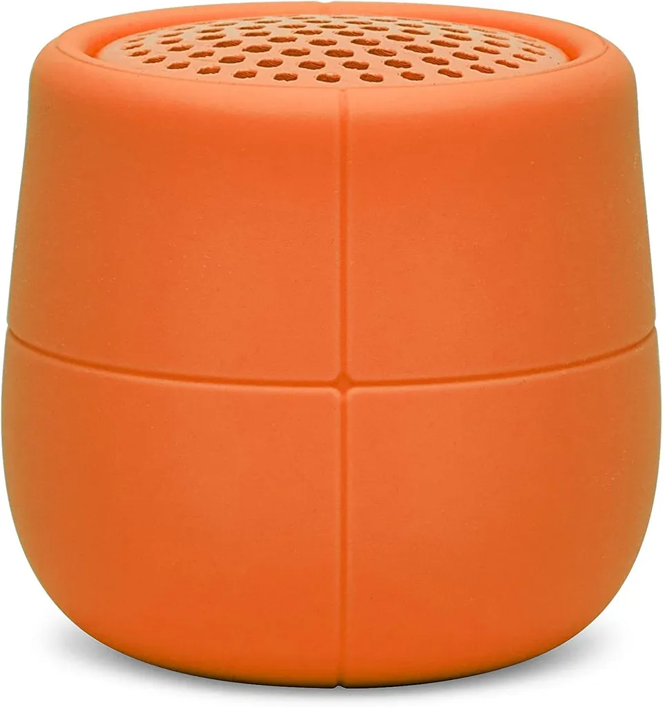 Altoparlante Galleggiante Bluetooth IPX7: Musica in Piscina Senza Limiti