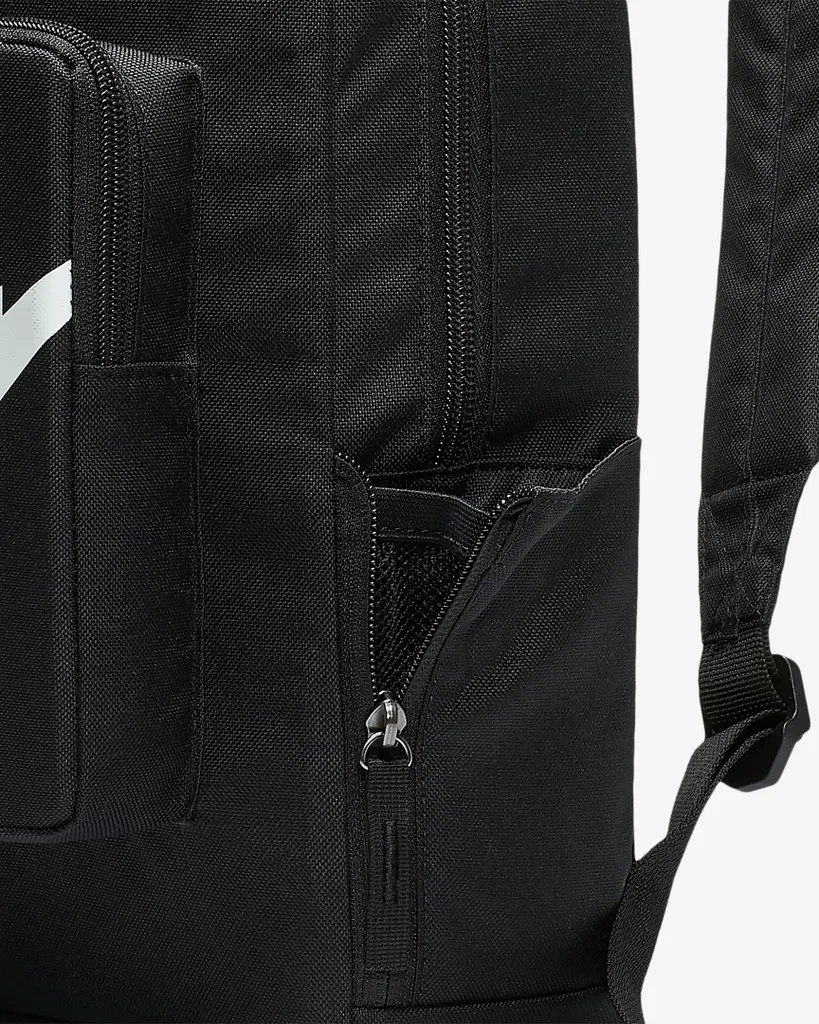 Zaino Nike Classic Junior BA5928010 | Recensione e Caratteristiche 16L - 4