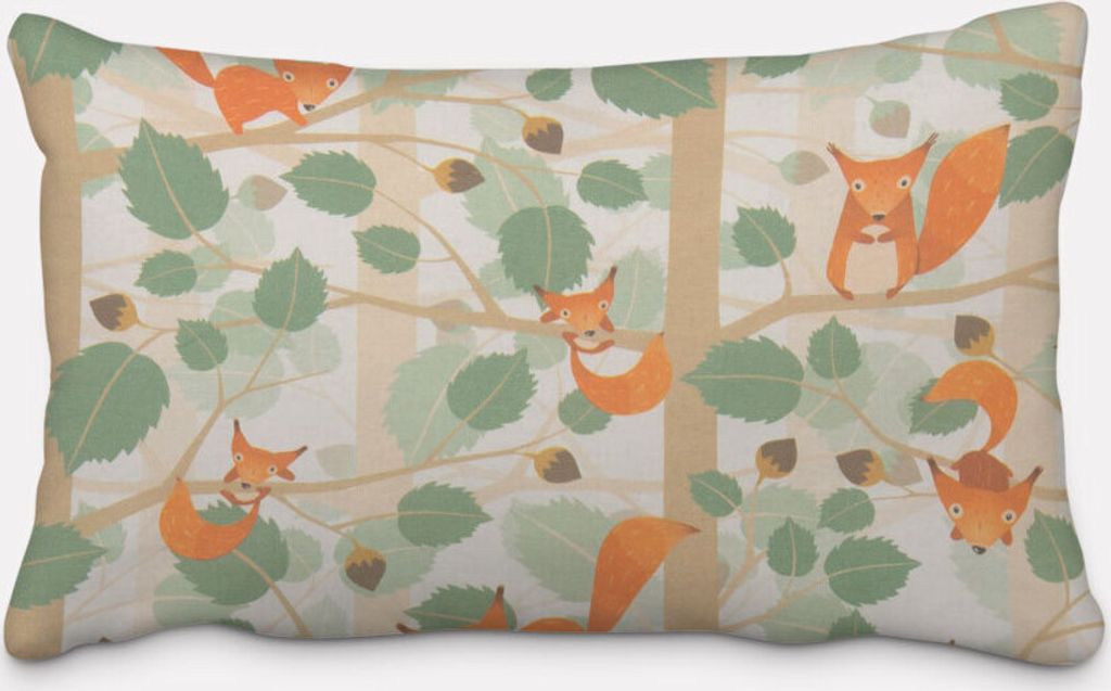 SCHÖNER LEBEN. Kissenhülle Eichhörnchen im Baum grün orange Größe 60x80cm (HxB) 60x80cm (HxB) Größe