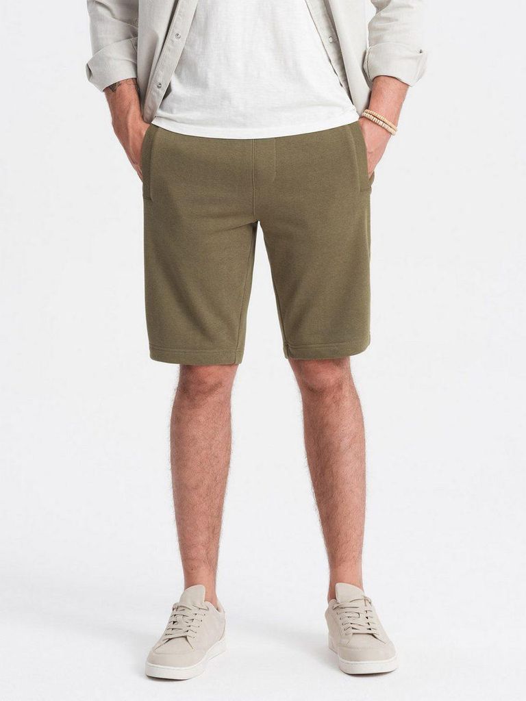 Ombre Sweatshorts BASIC olive L