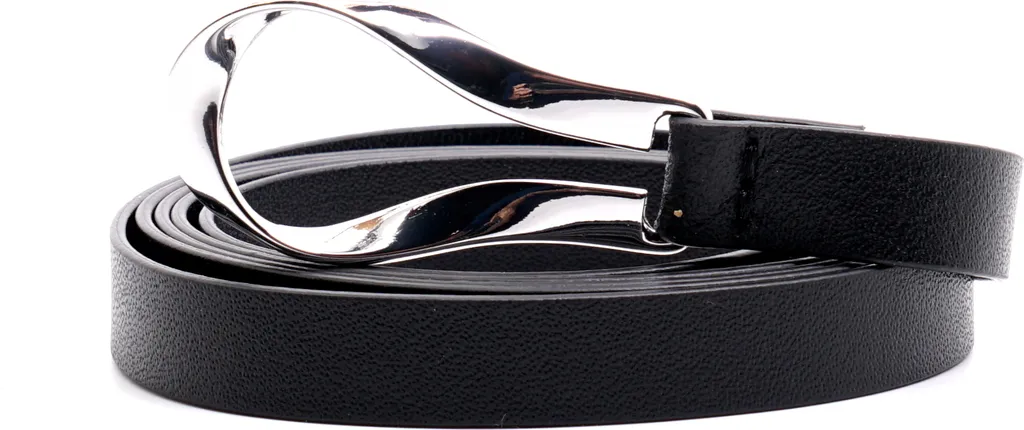 Tamaris 160170 Cintura in Pelle Nera 125cm: Qualità e Design Tedesco