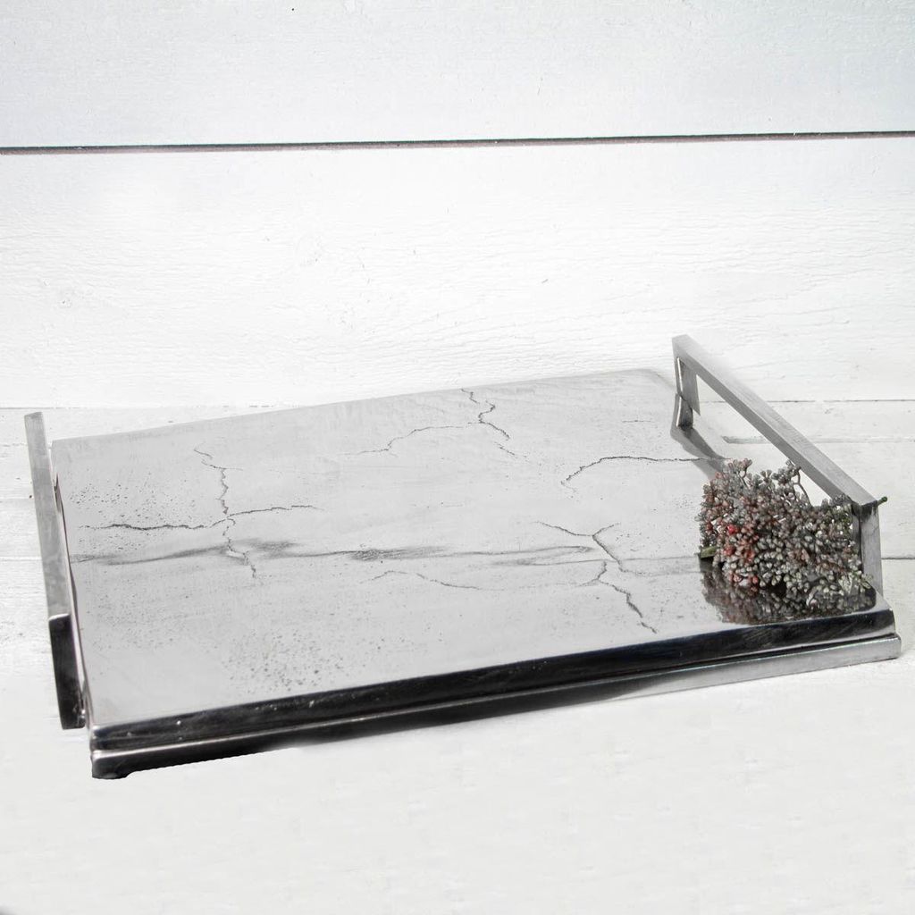Tablett rechteckig | Aluminium, silber | H 7 × B 43 × T 44 cm
