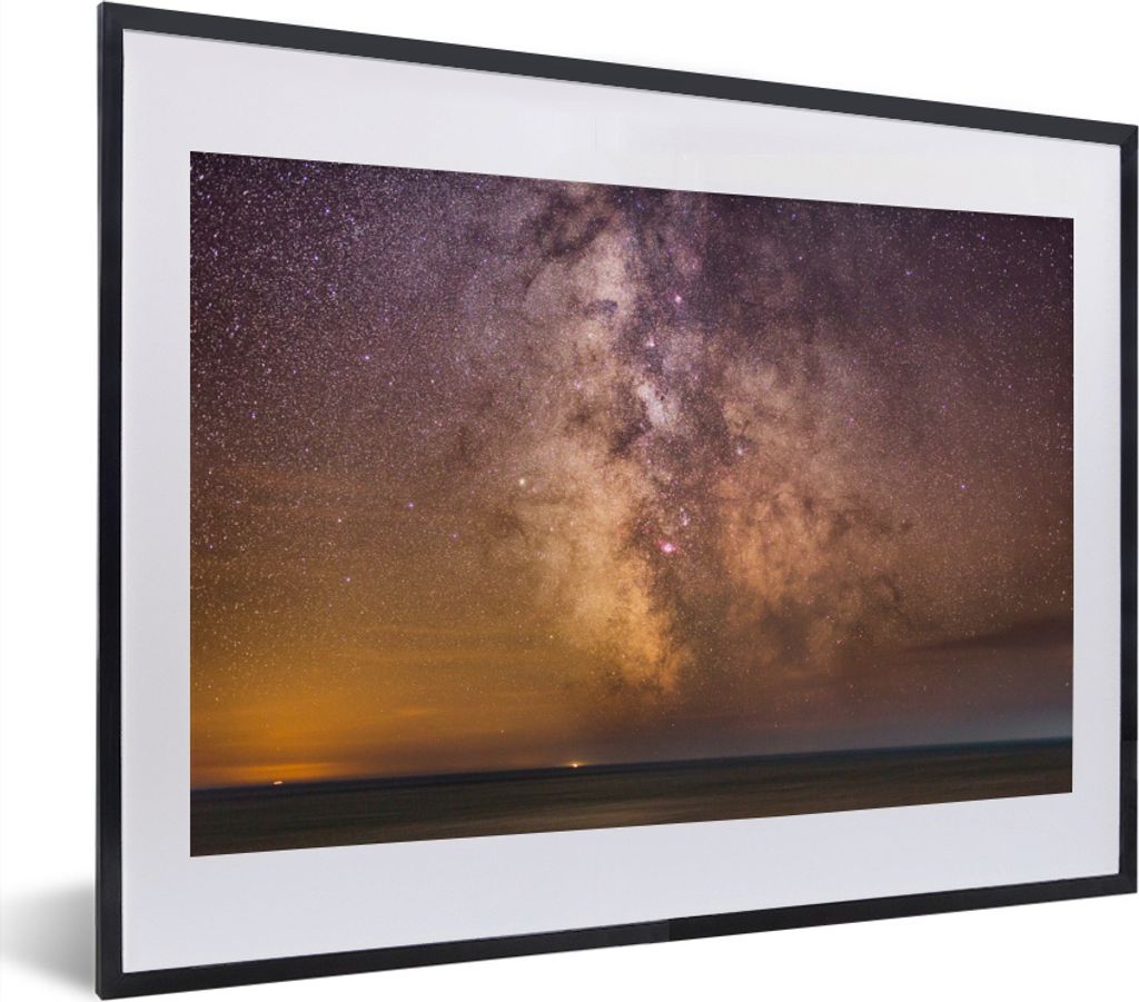 MuchoWow MuchoWow Gerahmtes Poster Farbenfroher Himmel mit der Milchstraße 40x30 cm - Poster mit zchwarzem Bilderrahmen - Bilderrahmen - Poste...
